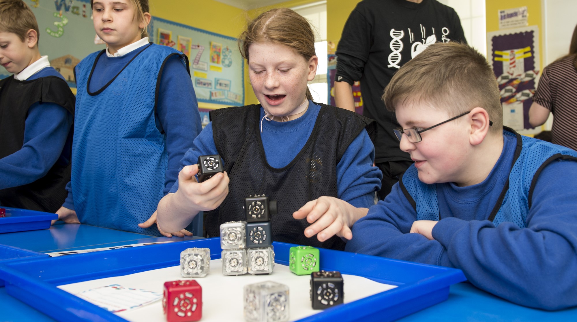 Edinburgh International Science Festival: Robo Constructors
