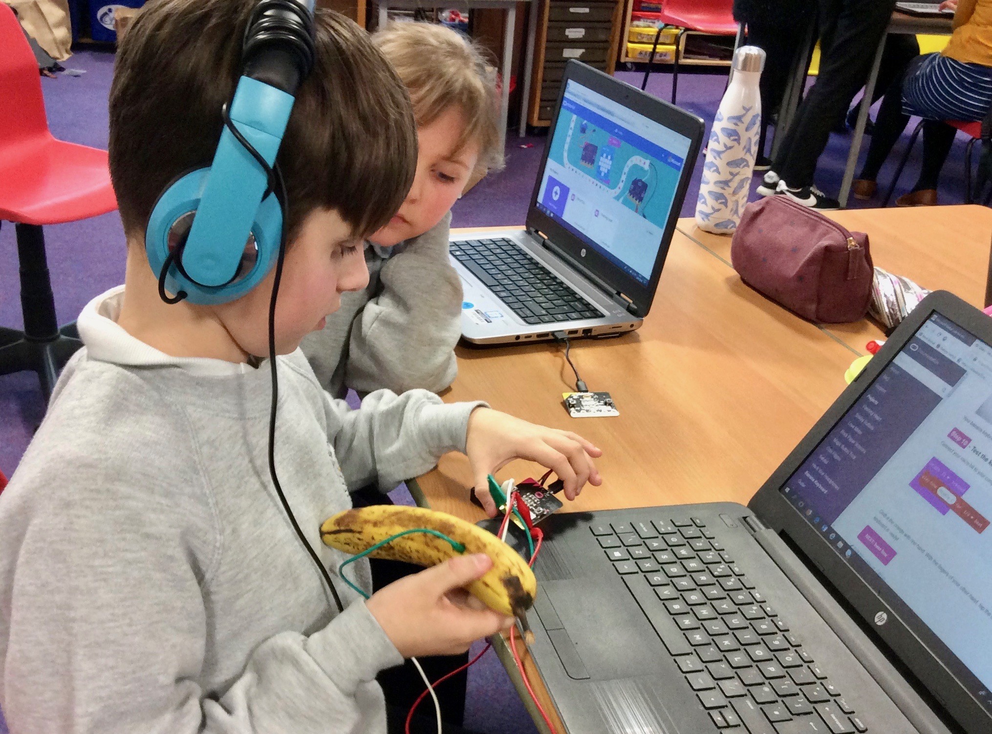 ‘Resilient Robotics’ at Port Ellen Primary School is teaching the next generation how to code